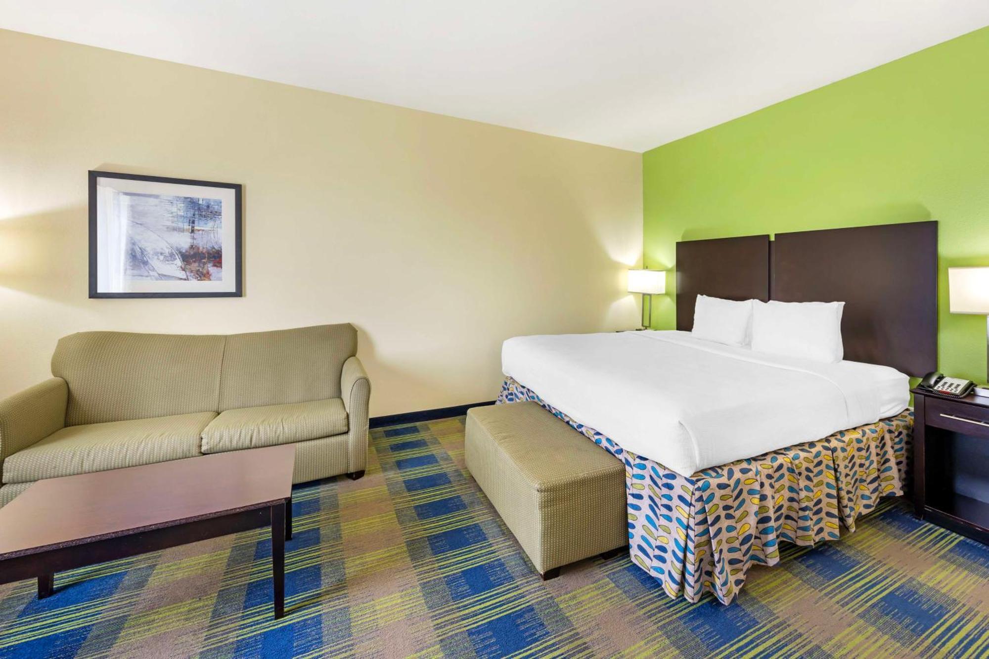 Best Western Plus Pratt Extérieur photo